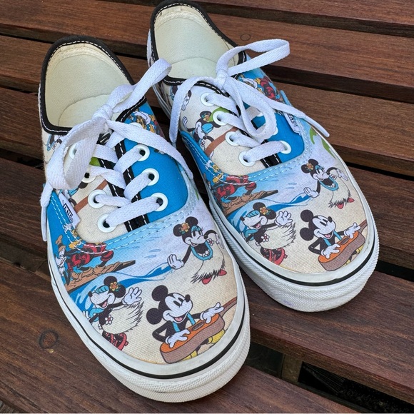 Disney Aloha Vans women’s size 6 - Picture 2 of 9